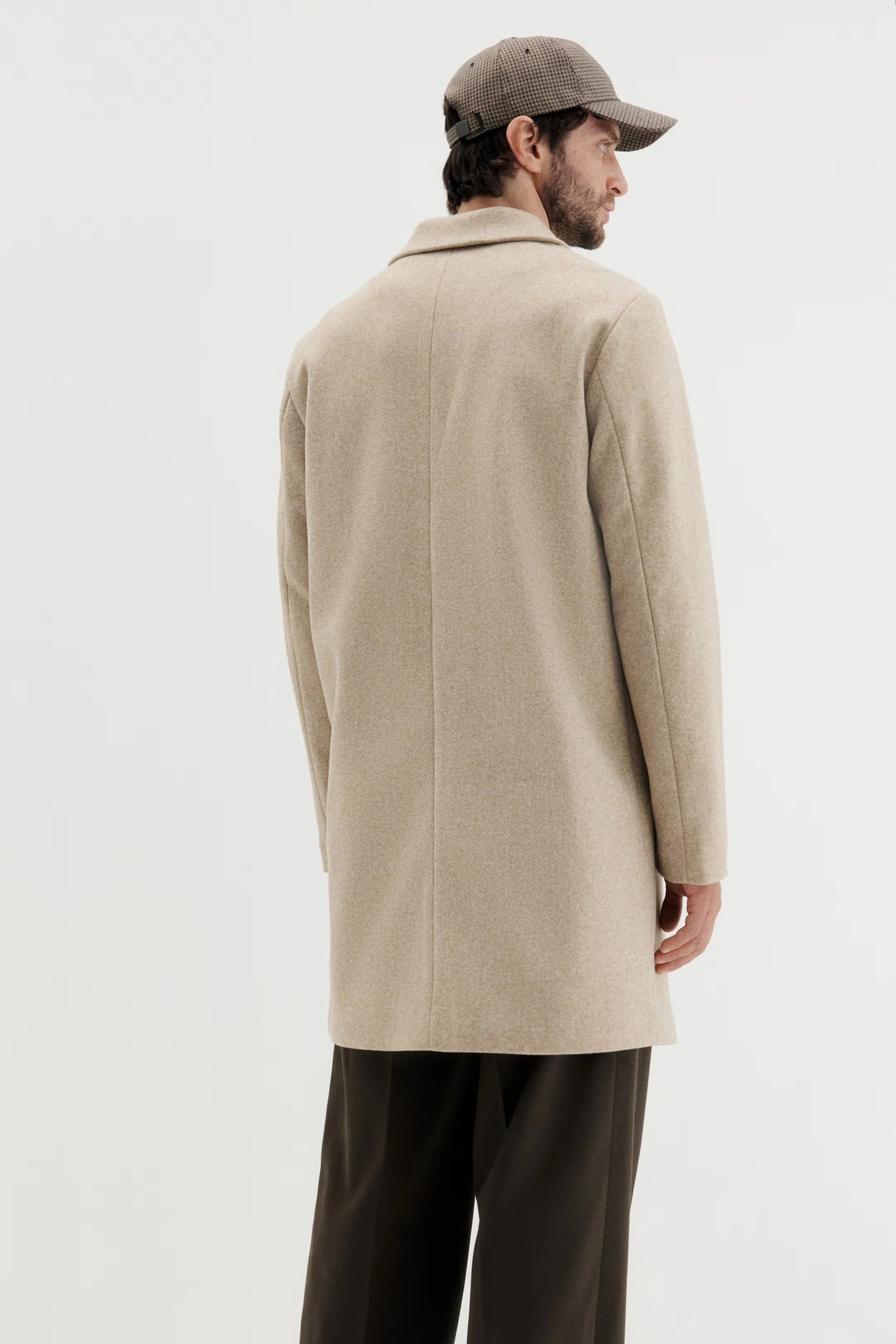 Wool-Blend Overcoat in Beige | Classic Tailored Winter Coat
